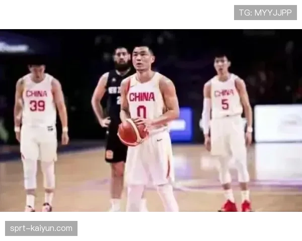 高诗岩命中压哨三分后沉默指向地板，山东保留附加赛希望